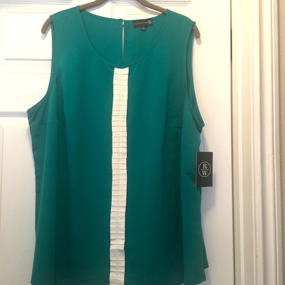 Ryan Wythe green and white sleeveless top